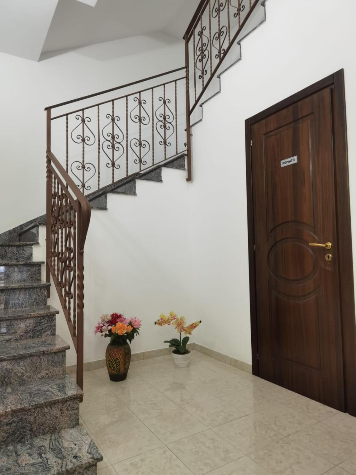 Hotel Edelweiss Laino Borgo Exterior foto